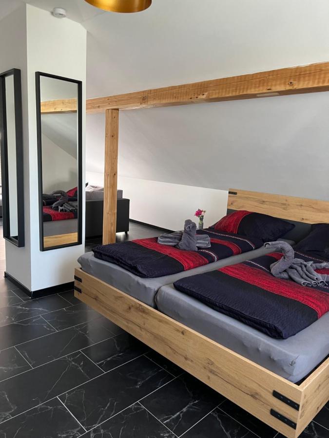 Die Loft Kemnath Luaran gambar